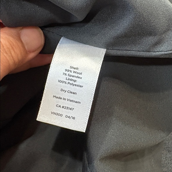 Talbots 2016 Italian Flannel Charcoal Wool Flutter Cap Sleeve Pencil Sheath 4 - Picture 5 of 6